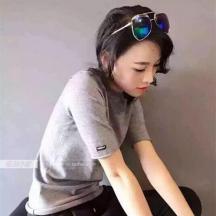 純色短袖套頭打底針織衫