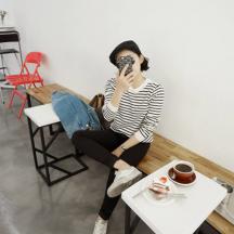 百搭針織條紋打底衫