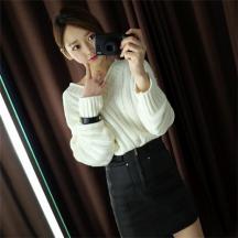 粗針休閑純色長(zhǎng)袖針織套頭衫