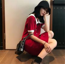 復(fù)古港味娃娃領(lǐng)針織連衣裙